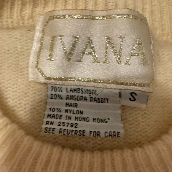 Vintage 80s Sweater with Beaded Pearl Embellishments and Lace Trim - Picture 5 of 8